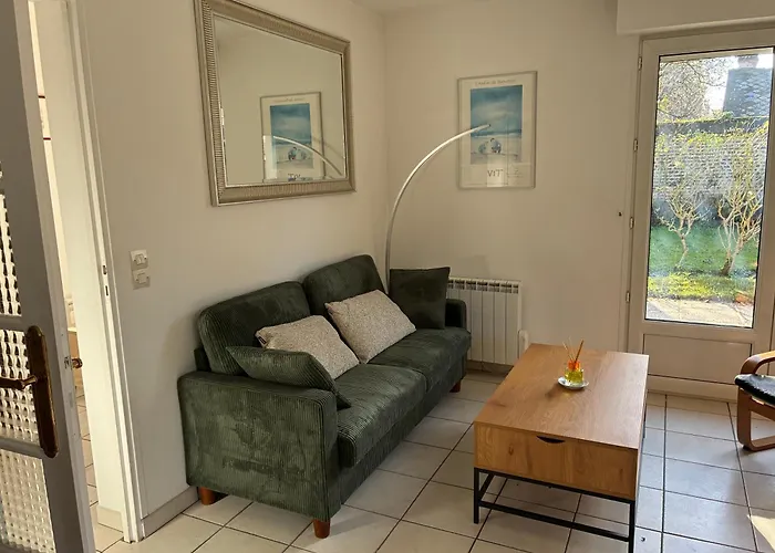 Le Nid Du Bouloir Casa de Férias *